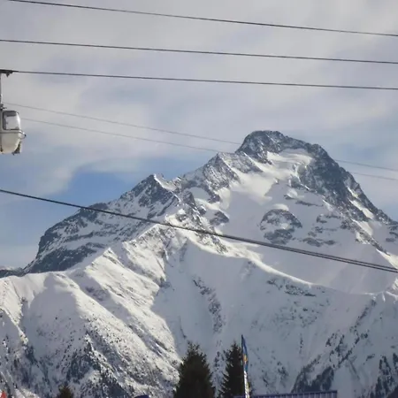 In With Heated Pool Шале